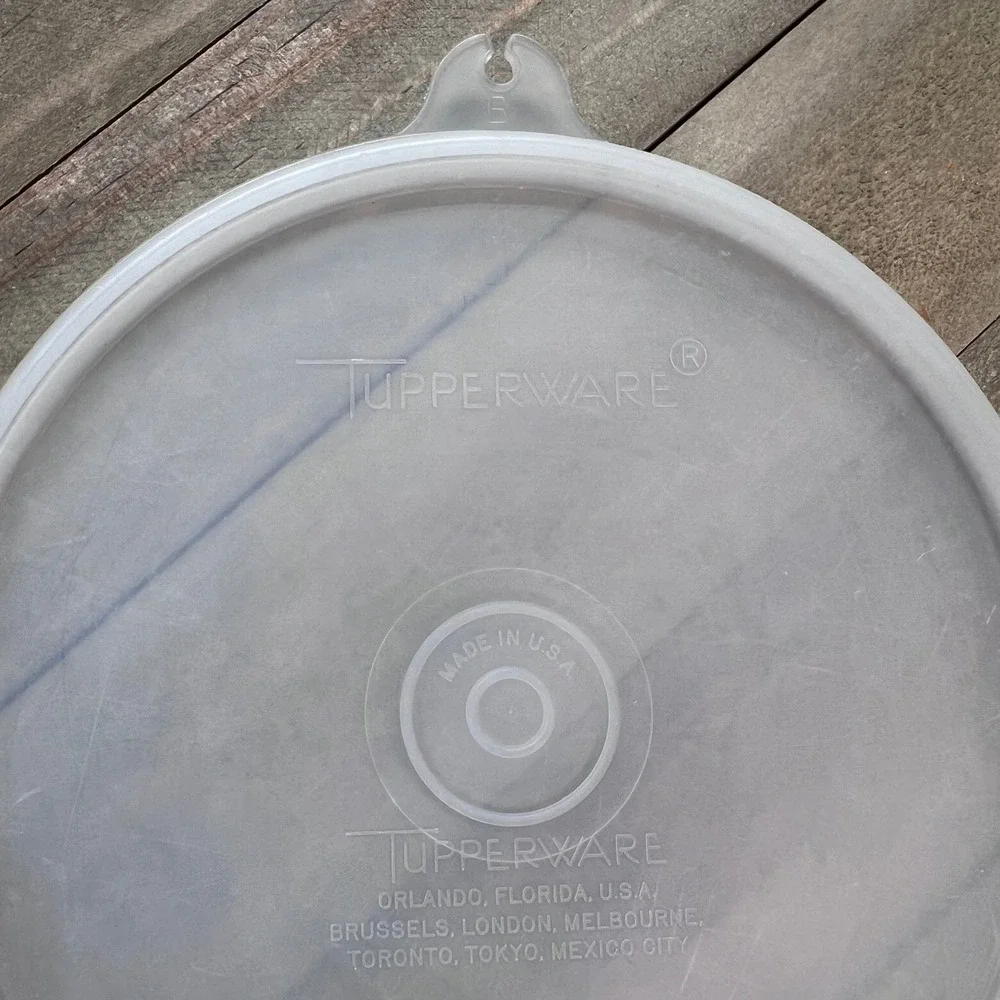 Tupperware 5.75